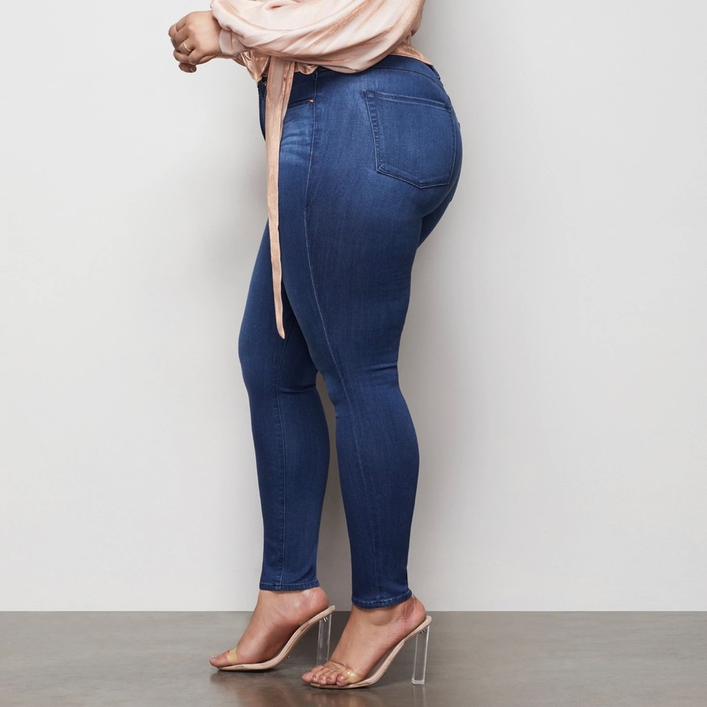 Good American Good Legs Jeans size 24